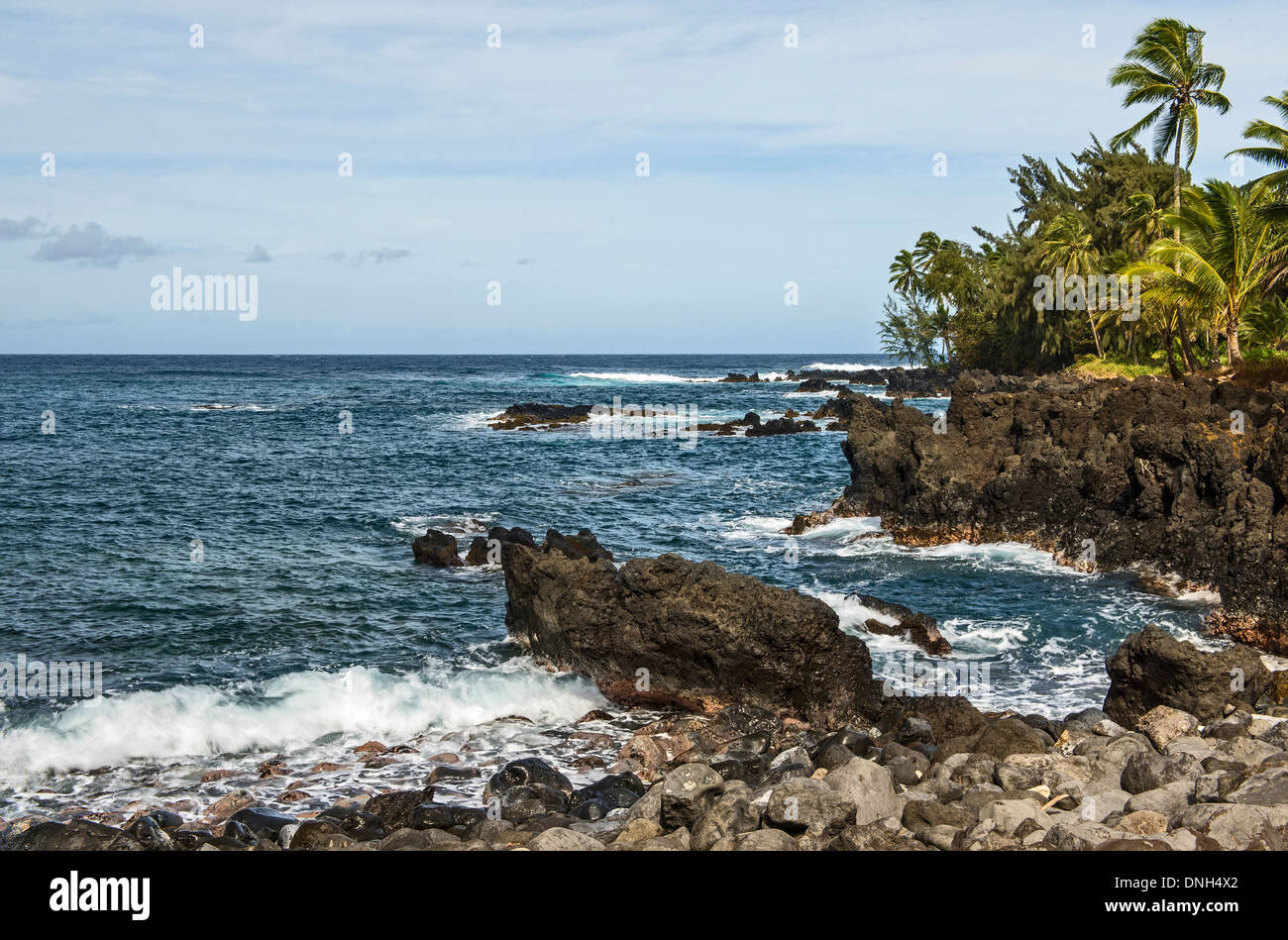 Der vulkanischen Küste der Halbinsel Keanae in Maui. Stockfoto