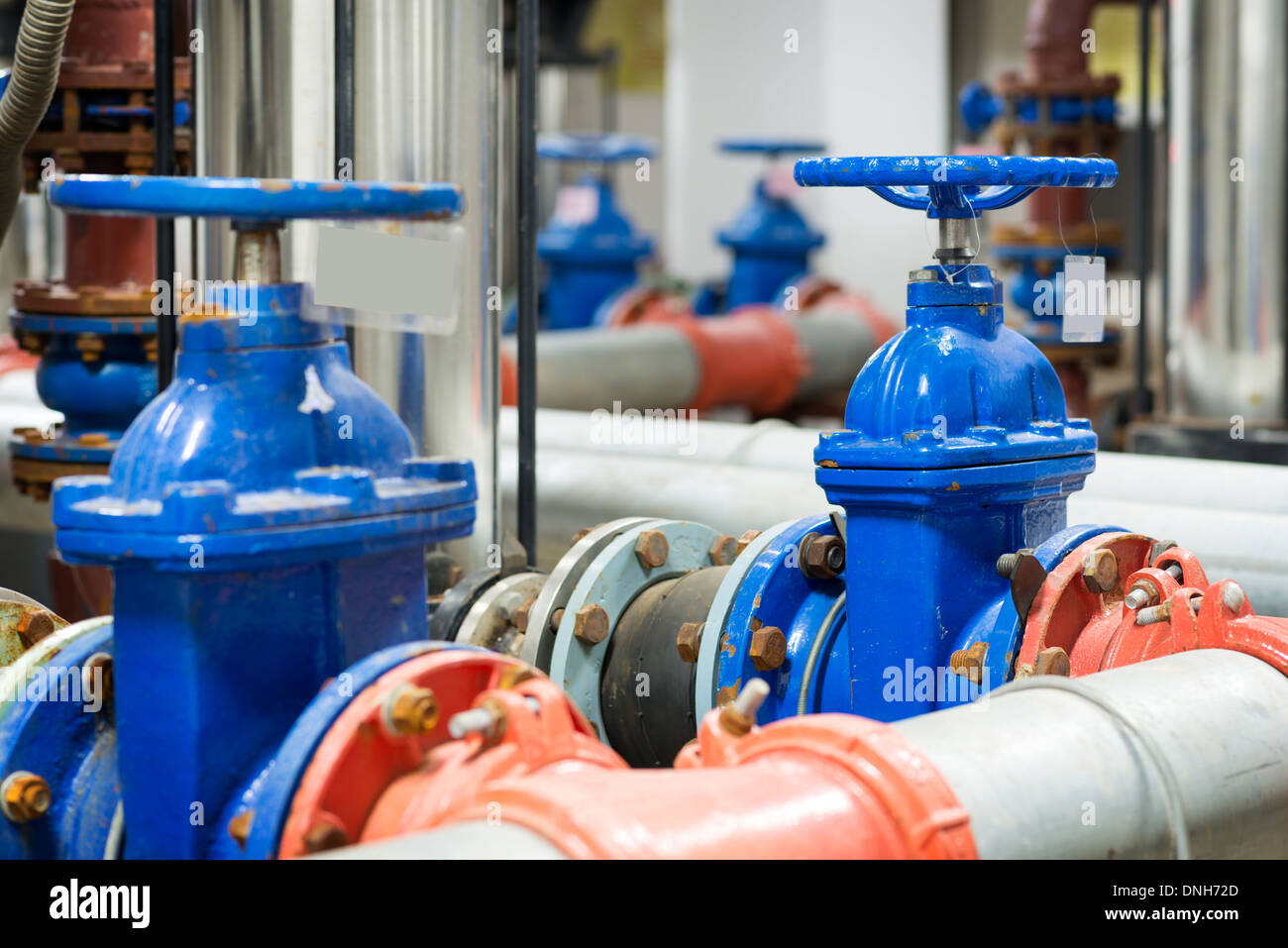 Druckpumpe für fließendes Wasser in einem Gebäude Stockfoto