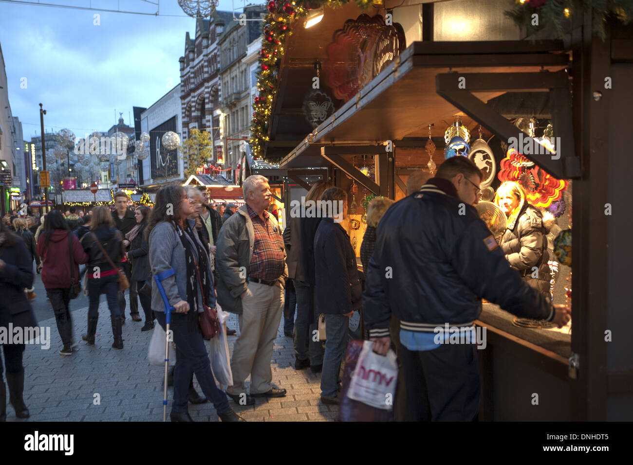 Liverpool One Merseyside, UK Shops und Shopper während Festtage, 2013. Stockfoto