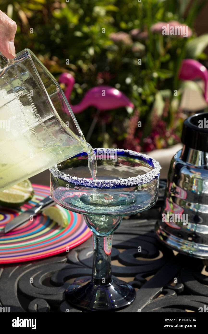Dient eine gesalzene Margarita Cocktail (Serie 1 von 4) Stockfoto