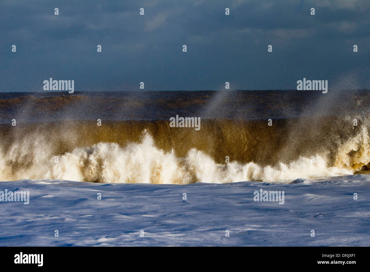 Meerstrand Pfund an Hembsby während der Ostküste Flutwelle des 6. Dezember 2014 Stockfoto