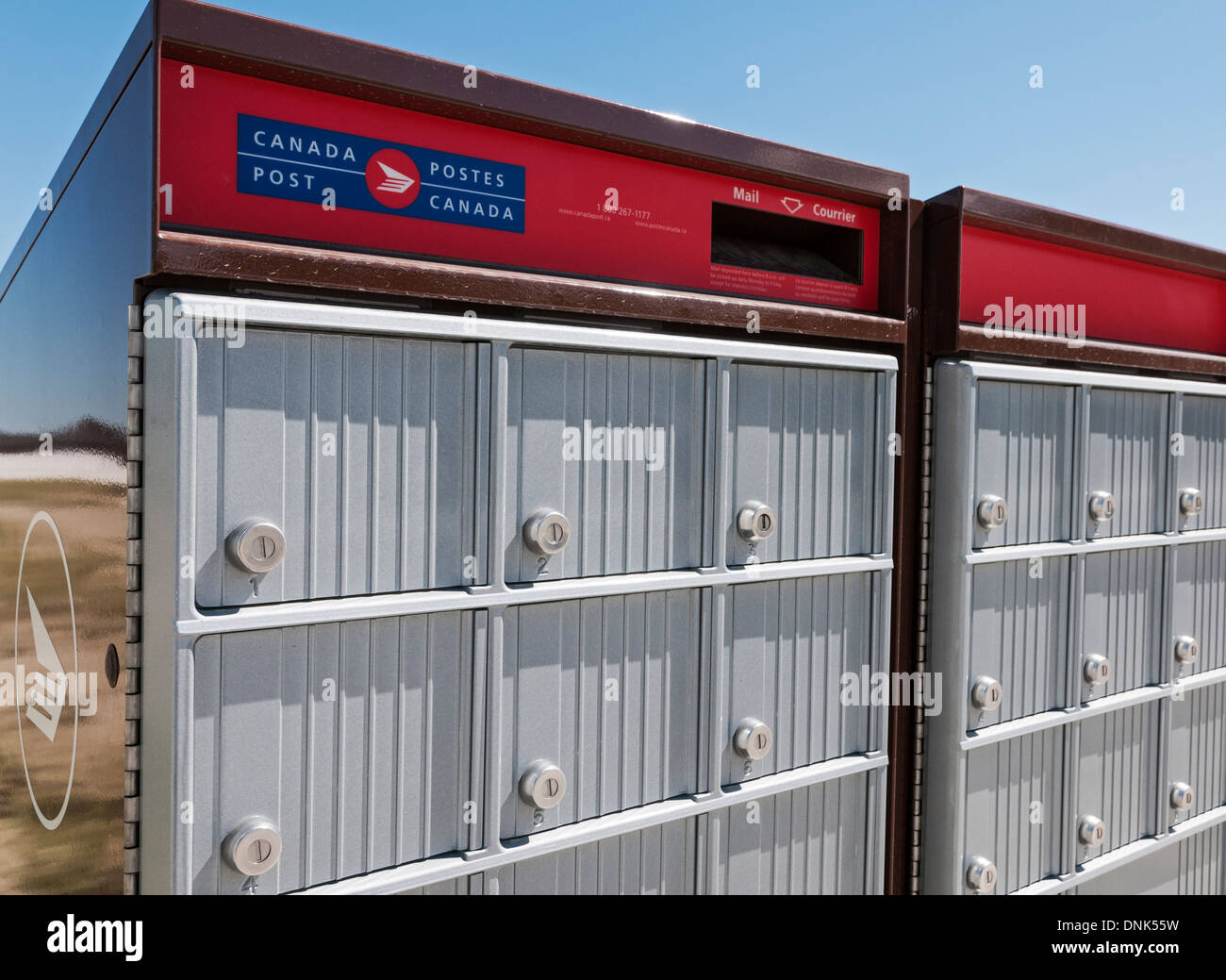 Ein Canada Post super Postfach in eine Vorstadt Neubaugebiet, Calgary, Alberta. Stockfoto