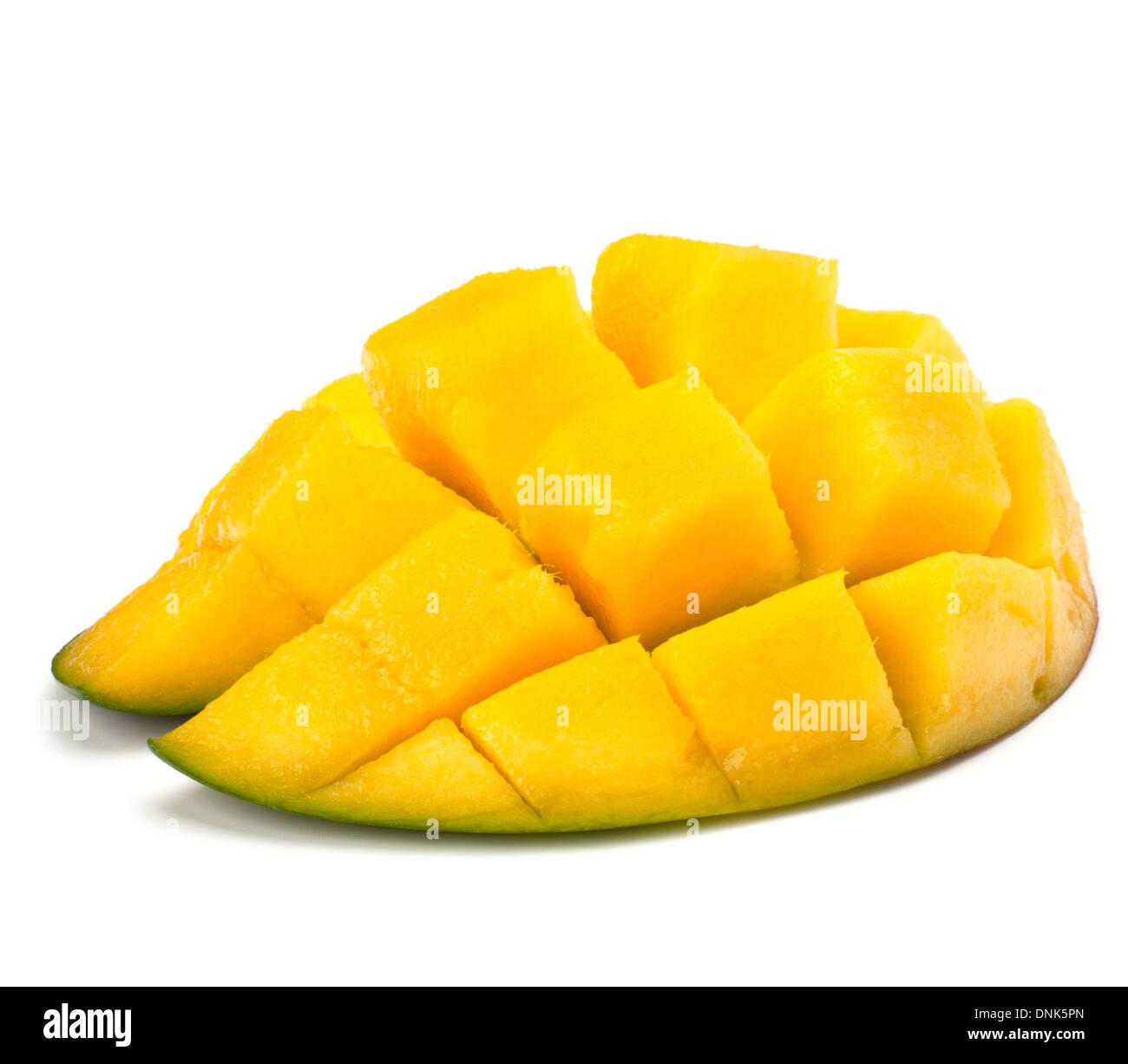 Mango in Scheiben geschnitten Teil isoliert auf weißem Hintergrund Stockfoto