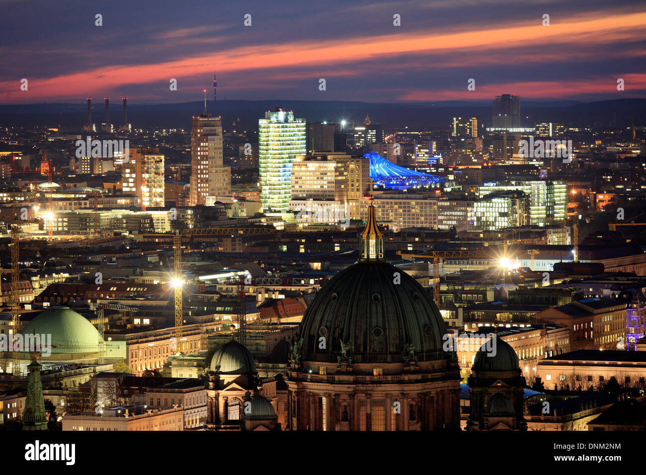 Berlin, Deutschland, Blick vom Alexanderplatz nach Westen Stockfoto