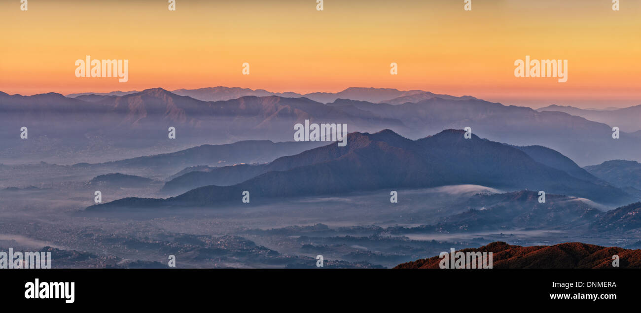 Himalaya-Gebirge Blick vom Mt. Shivapuri, Shivapuri Nagarjun Nationalpark Stockfoto