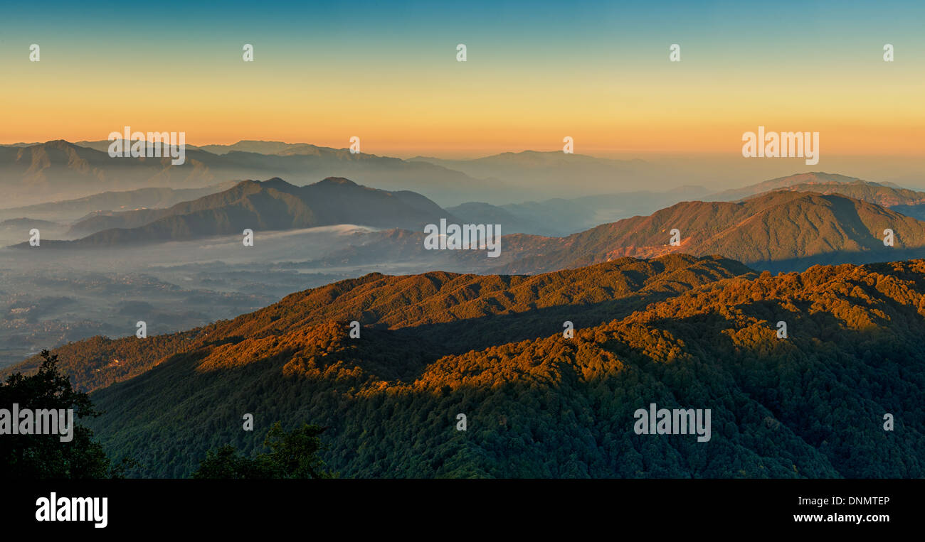 Himalaya-Gebirge Blick vom Mt. Shivapuri, Shivapuri Nagarjun Nationalpark Stockfoto