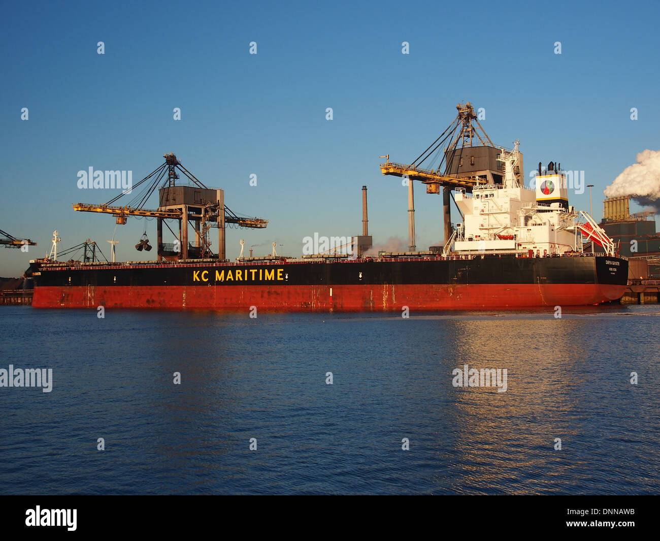 Darya Gayatri IMO 9591686 bei IJmuiden, Hafen von Amsterdam, 4 Stockfoto