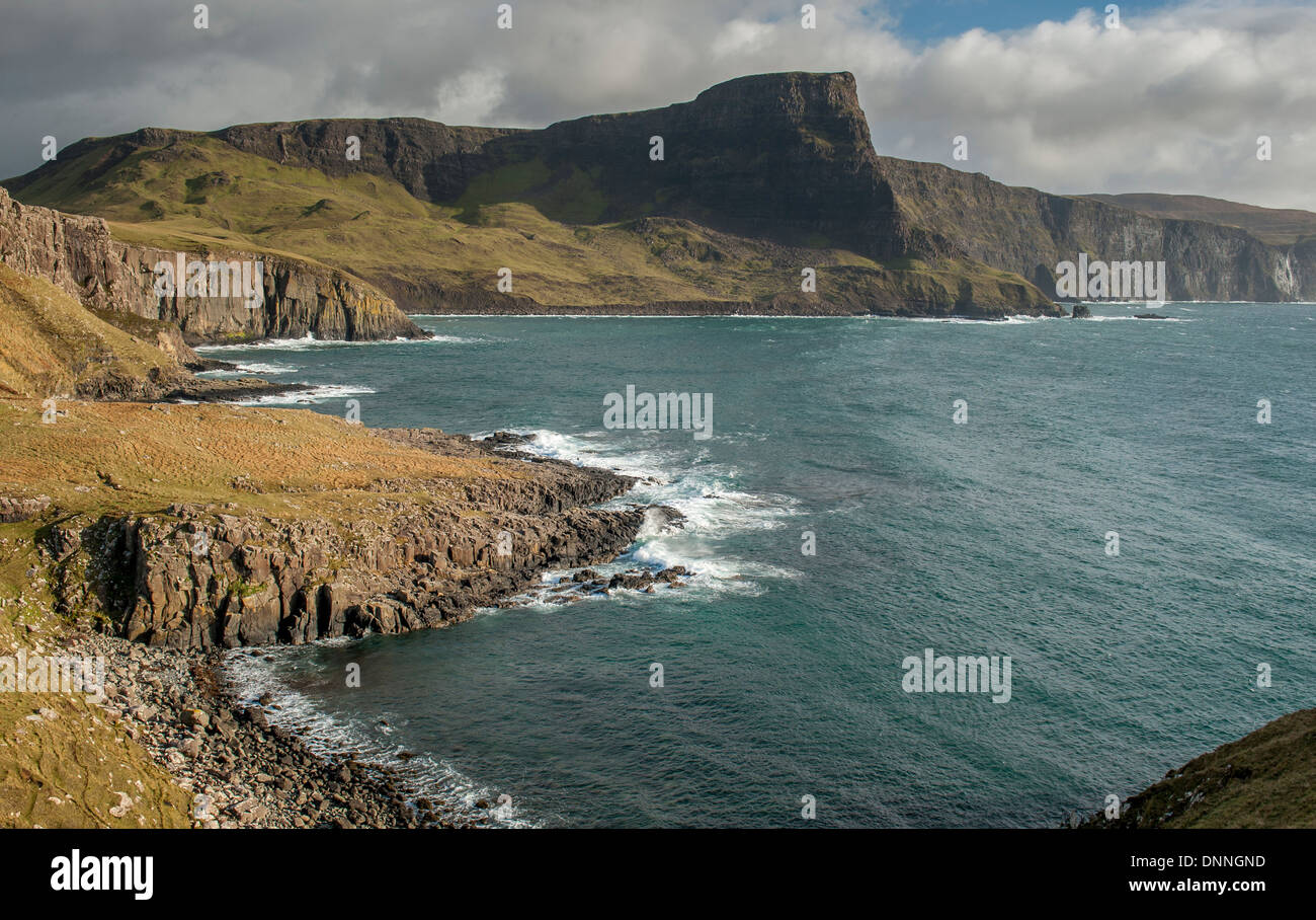Moonen Bay an landschaftlich Punkt in Duirnish, der westlichste Punkt auf der Isle Of Skye. Hervorstechendes Merkmal ist Waterstein Head Stockfoto