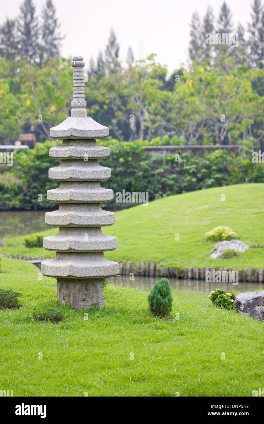 Dekorative Stein schnitzen im öffentlichen Park. Stockfoto