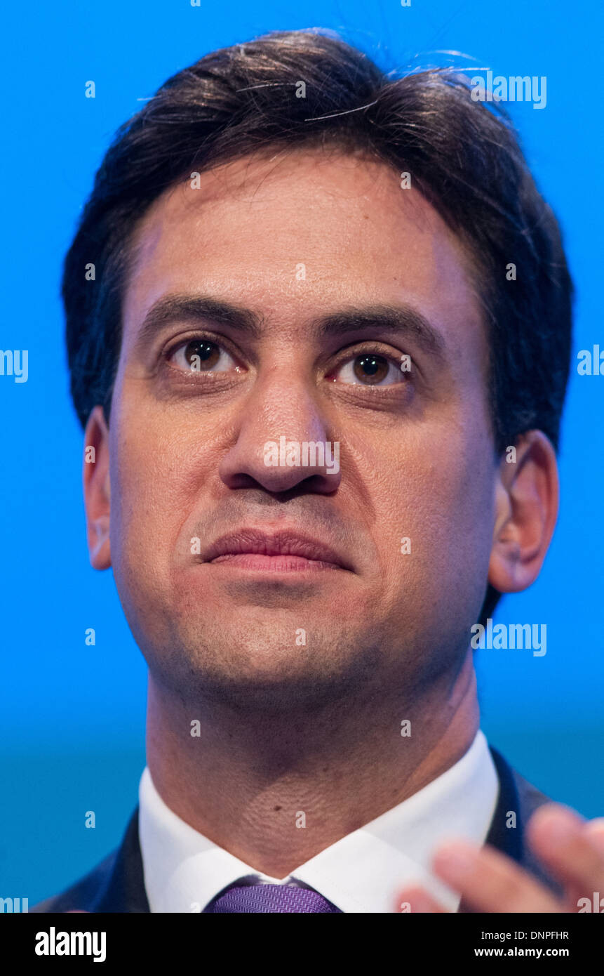 Ed Miliband befasst sich der Labour-Partei-Konferenz, Brighton 2013 Stockfoto
