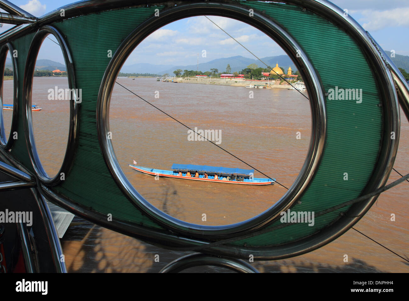 Touristenboot entlang Mekong Fluß, Goldenes Dreieck, Stockfoto