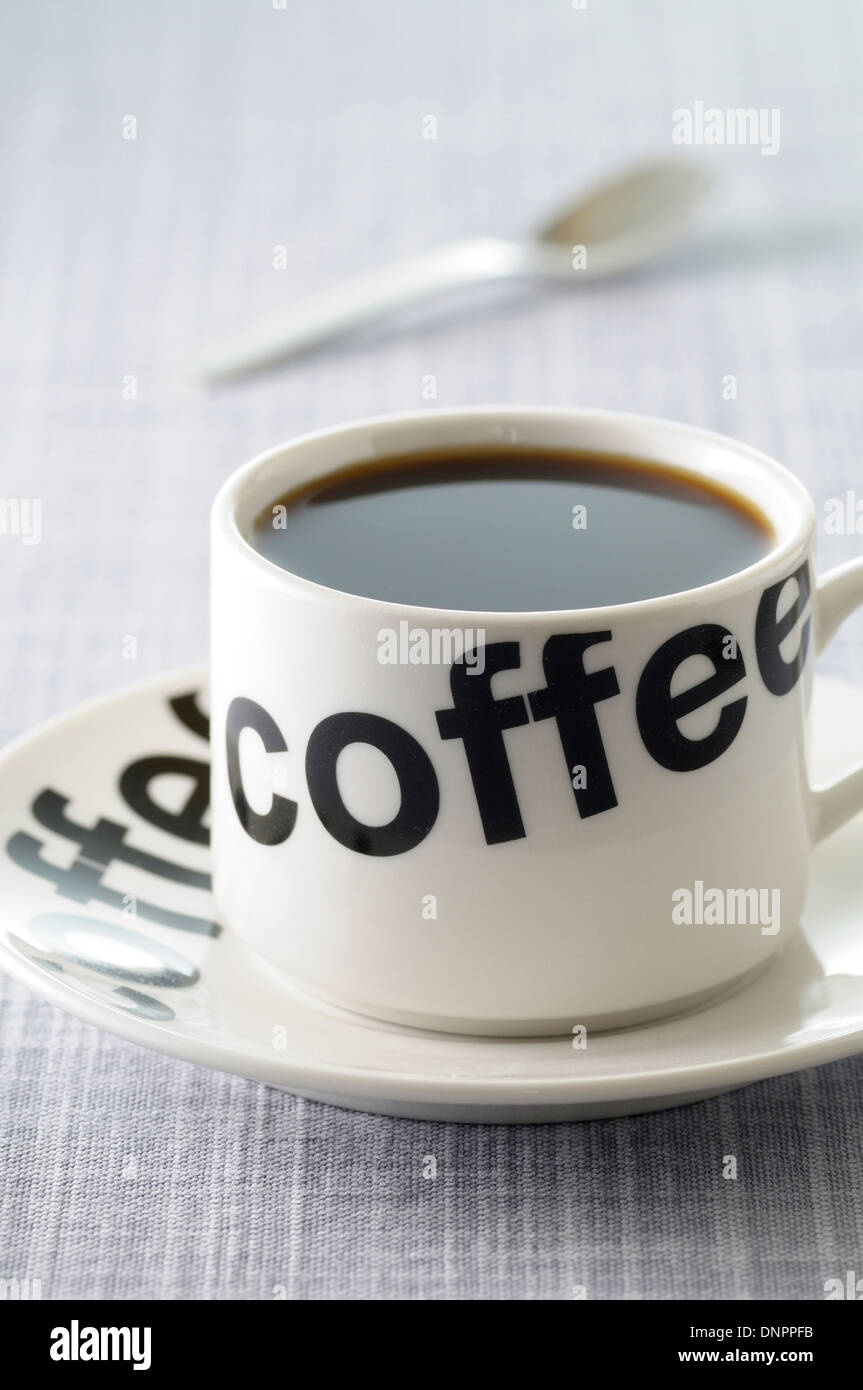 Nahaufnahme der Tasse Kaffee, Studioaufnahme Stockfoto