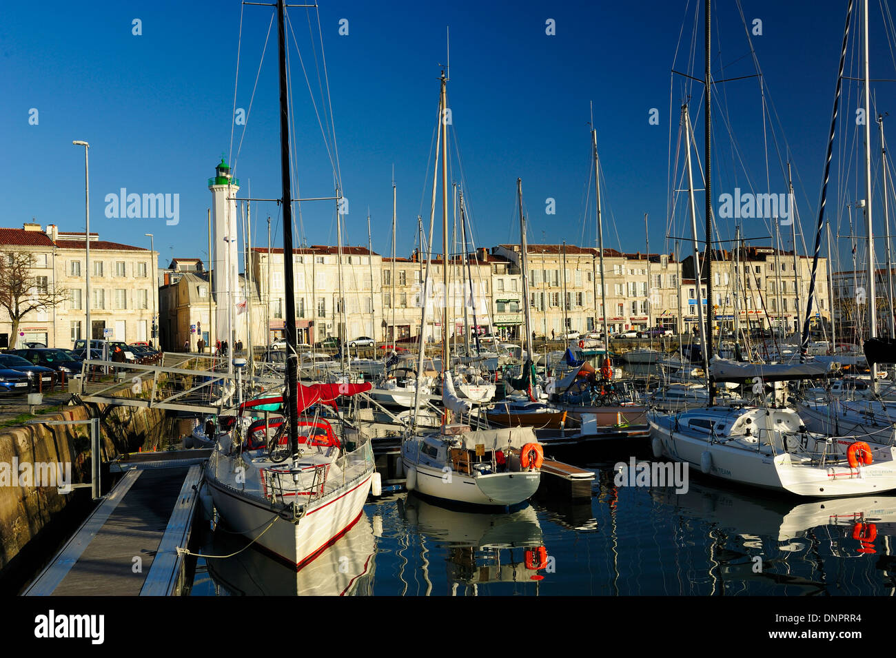 Boote verankert in den Hafen von La Rochelle, Charente-Maritime, Frankreich Stockfoto