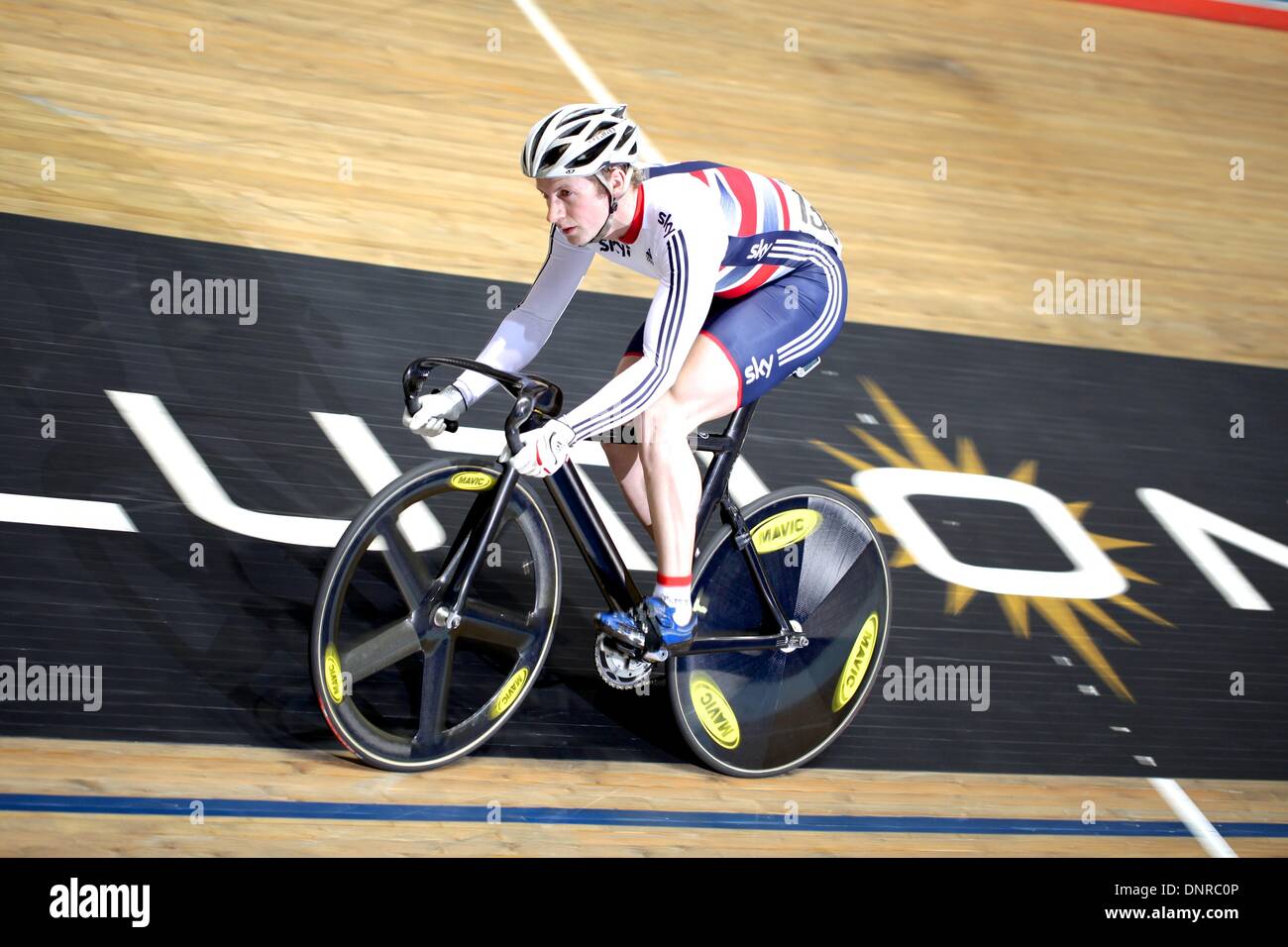 Manchester, UK. 4. Januar 2014. Revolution-Serie verfolgen Radsport Runde 3. Jason Kenny im Sprint Credit: Neville Stile/Alamy Live News Stockfoto