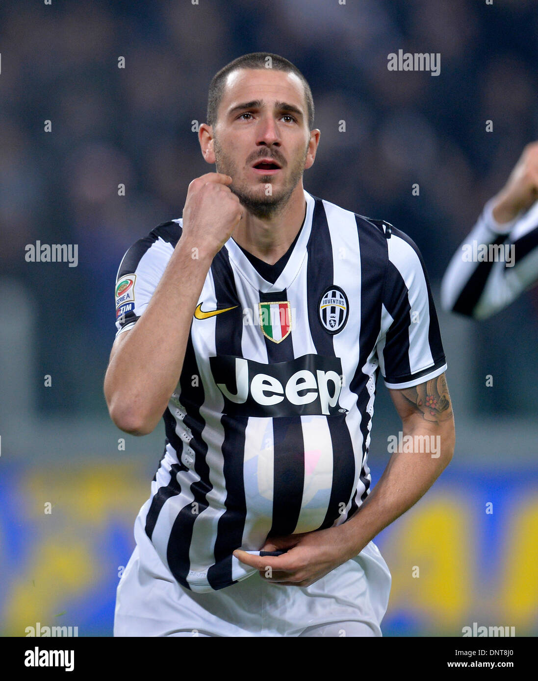 Turin, Italien. 6. Januar 2014. Leonardo Bonucci von Juventus Turin feiert in der italienischen Serie A-Fußballspiel gegen die Roma in Turin, Italien, 5. Januar 2014. Juventus gewann 3: 0. Bildnachweis: Alberto Lingria/Xinhua/Alamy Live-Nachrichten Stockfoto