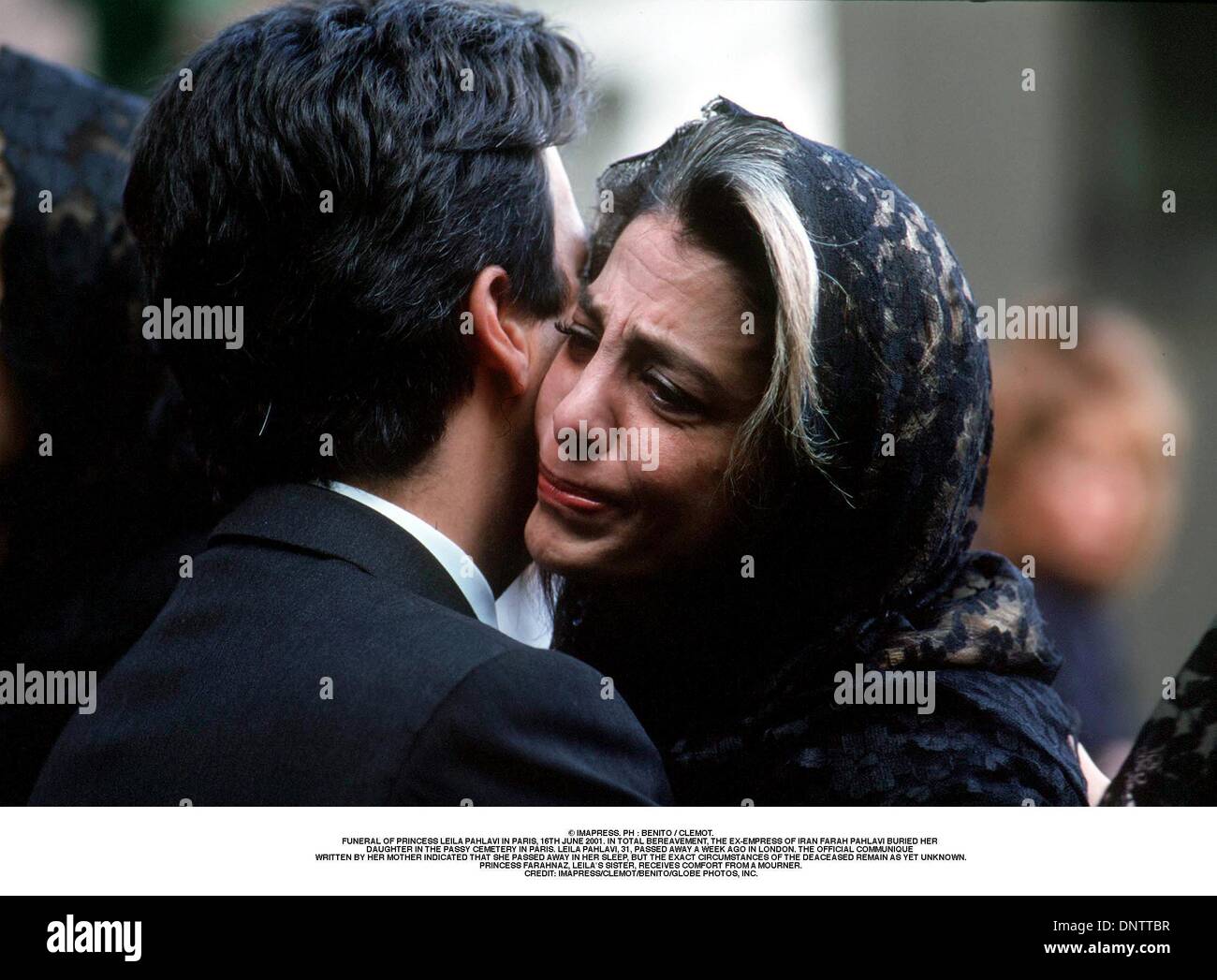 16. Juni 2001 © IMAPRESS. PH BENITO / CLEMOT... BEGRÄBNIS VON