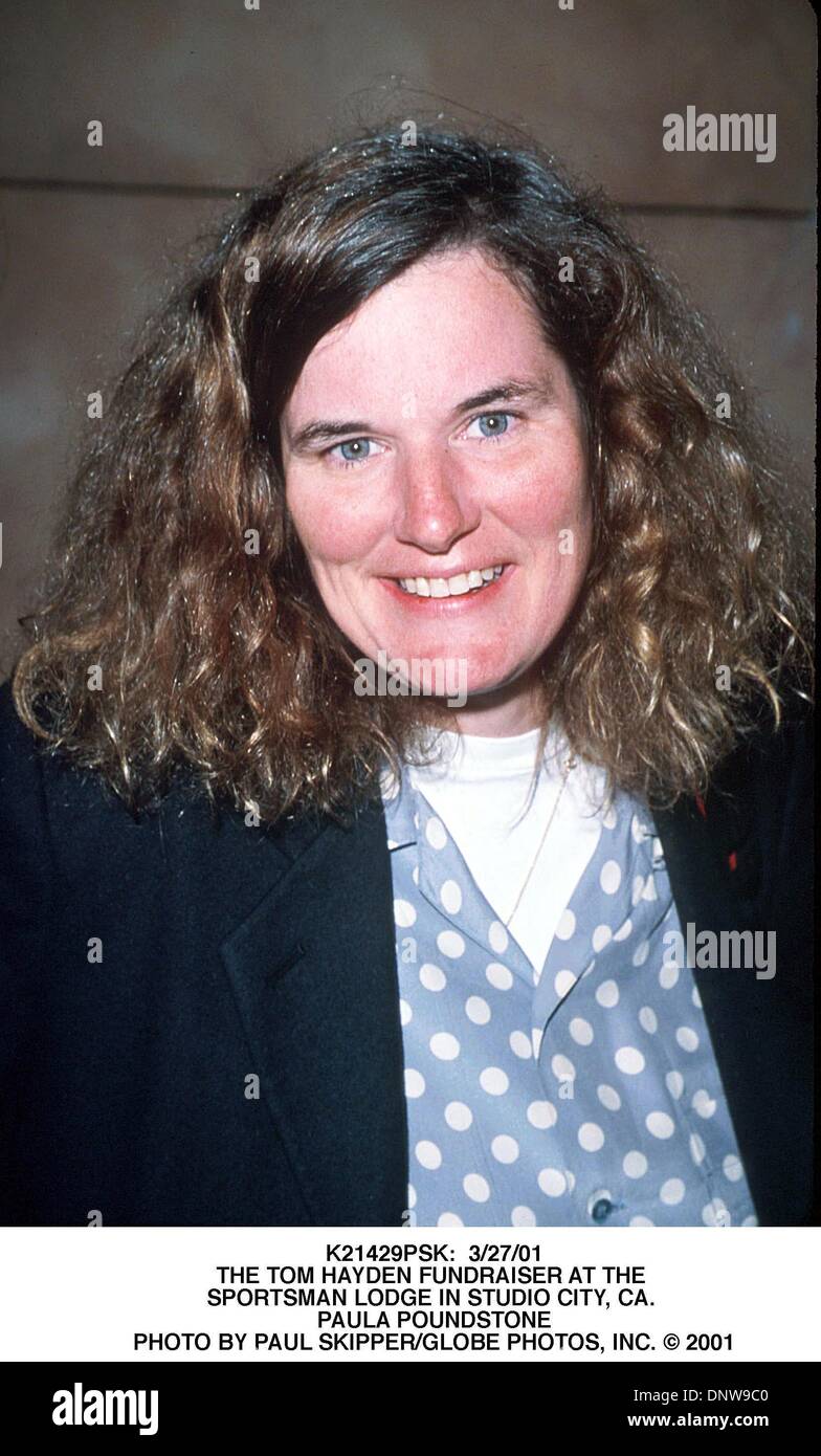 28. Juni 2001 - K21429PSK: 3/27/01.THE TOM HAYDEN Spendenaktion bei der. SPORTSMAN LODGE IN STUDIO CITY, CA. PAULA POUNDSTONE. PAUL SKIPPER / 2001 (Kredit-Bild: © Globe Photos/ZUMAPRESS.com) Stockfoto