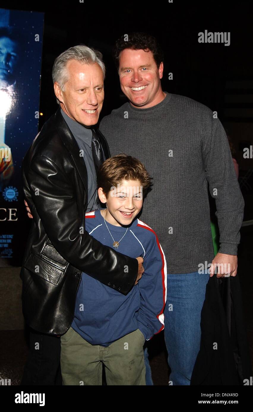 13. März 2002 - K24384AG: RACE TO SPACE SCREENING. DGA, LA, CA 13.03.2002.  AMY GRÄBER / 2002. (D). JAMES WOODS, ALEX D LINZ und SEAN MCNAMARA(Credit Image: © Globe Photos/ZUMAPRESS.com) Stockfoto