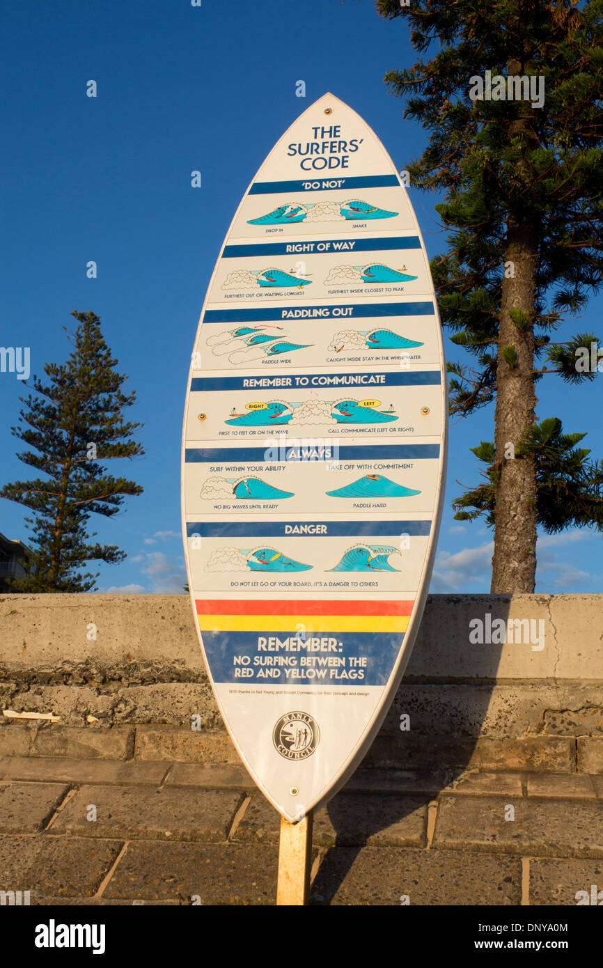 Die Surfer Code Verhalten Etikette Regeln des Surfens auf Surfbrett Design Manly Beach Sydney New South Wales NSW Australia Stockfoto