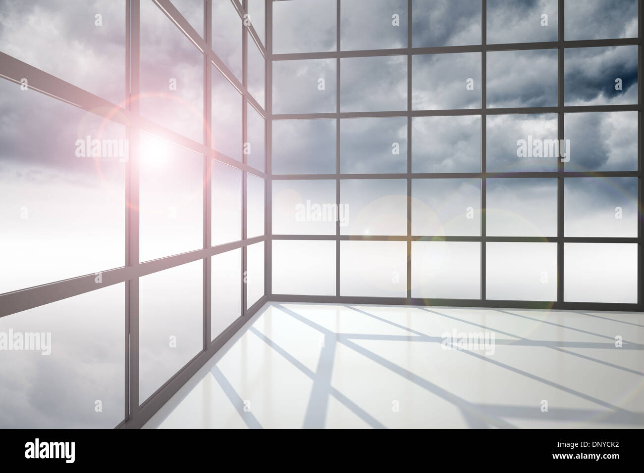 Düsteren Himmel durch die Fenster gesehen Stockfoto