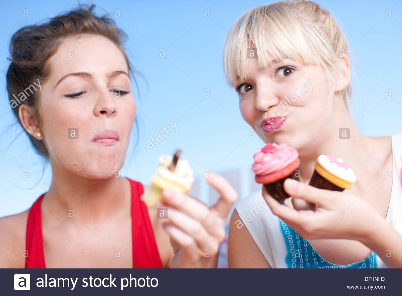 Frauen Essen - Flirte mit Frauen aus deiner N he