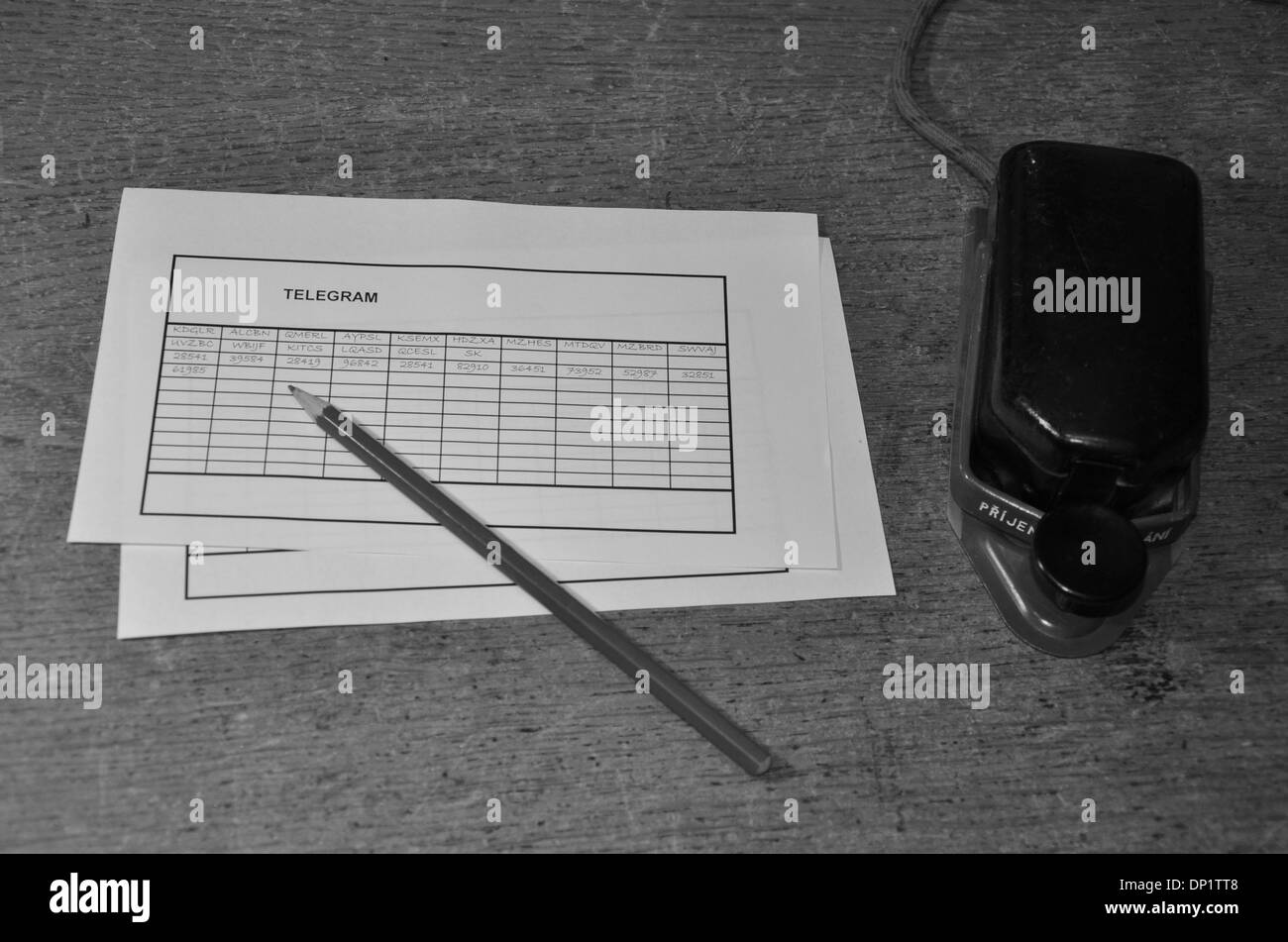 Telegraph receiver Fotos und Bildmaterial in hoher Auflösung Alamy