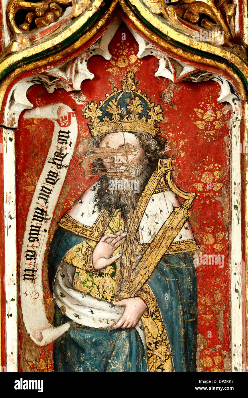 Prophet König David mit Harfe, mittelalterliche Lettner, Malerei, Gemälde, Dornweiler, Norfolk, England UK Englisch ikonoklastischen Stockfoto