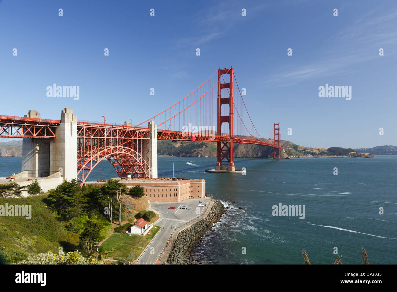 Golden Gate Brücke ist eine weltberühmte Meisterwerk der amerikanischen Stahl Architektur seit der Eröffnung im Jahr 1937. Stockfoto