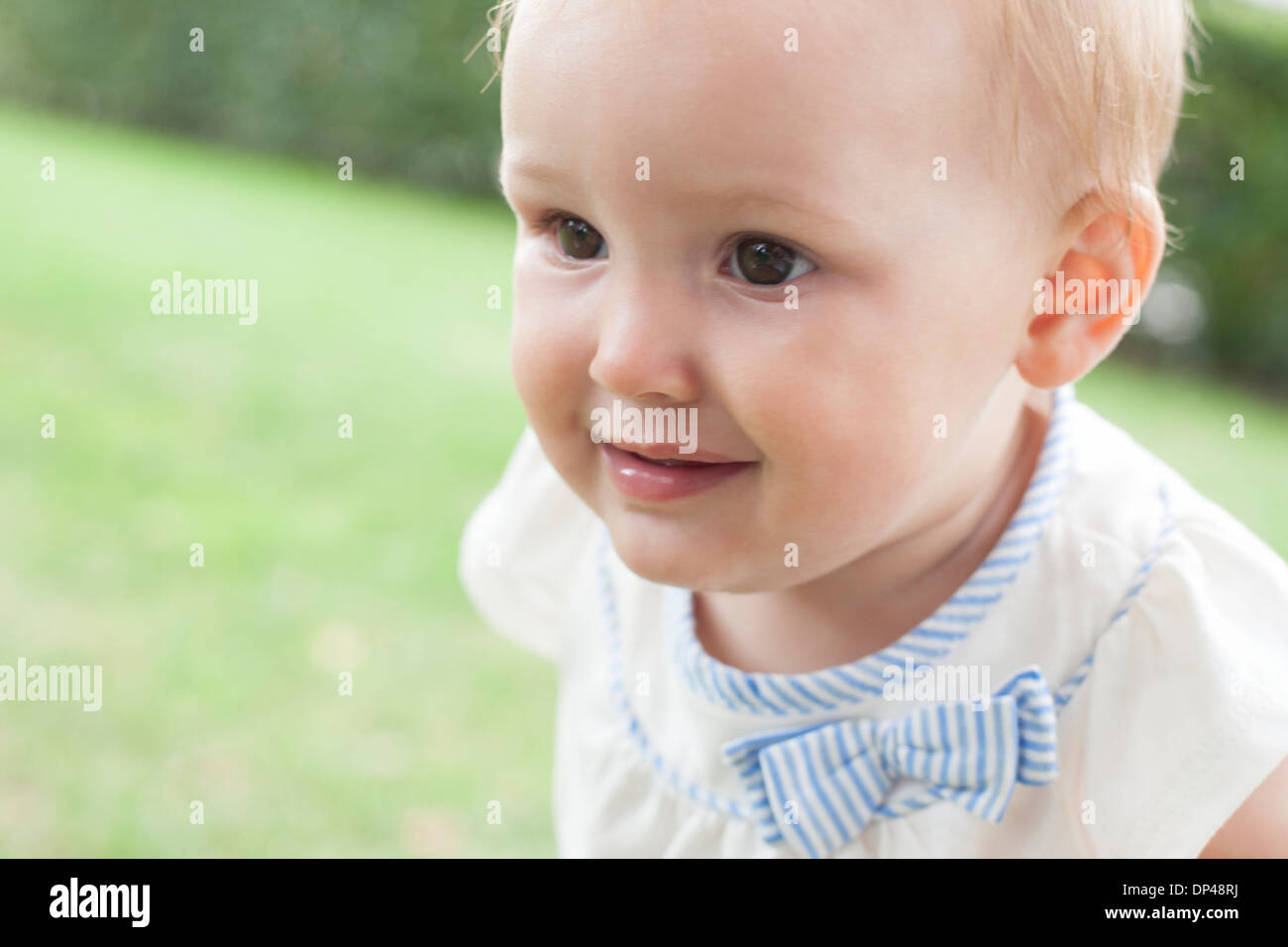 11 monat altes baby -Fotos und -Bildmaterial in hoher Auflösung – Alamy