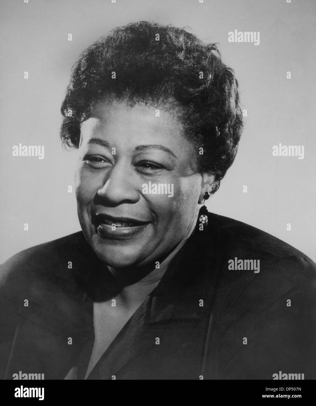 Ella Fitzgerald (1917-1996), amerikanischer Jazz- und Blues-Sänger, Portrait, ca. 1960 Stockfoto