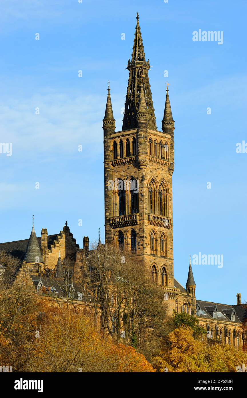 Universität von Glasgow aus Kelvingrove Park, Glasgow, Schottland Stockfoto