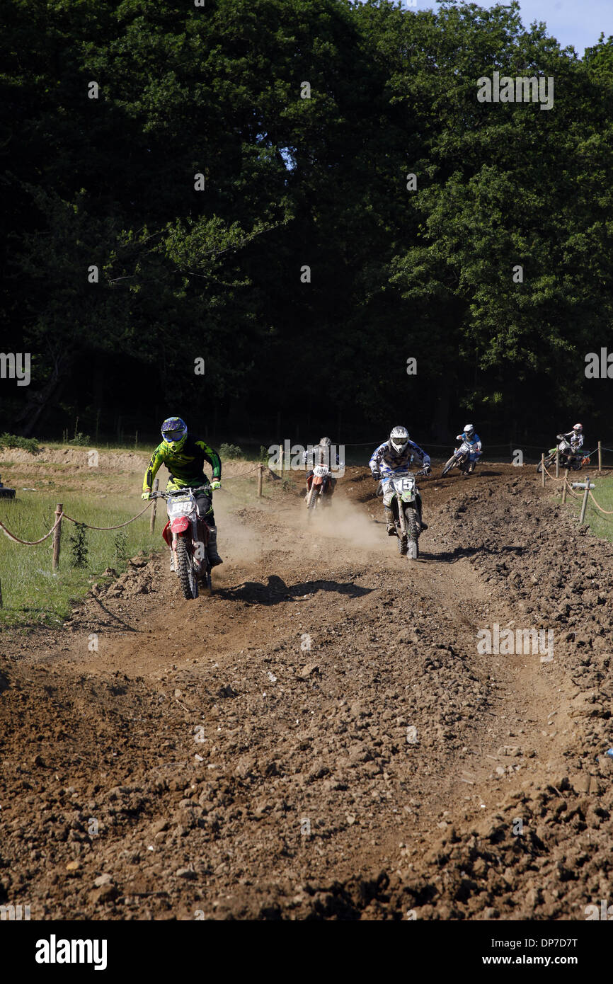 P TAYLOR GREGG D JOHNSON SKELDER BANK WHITBY SKELDER BANK WHITBY ENGLAND SKELDER BANK AISLABY NORTH YORKSHIRE ENGLAND 07 Stockfoto