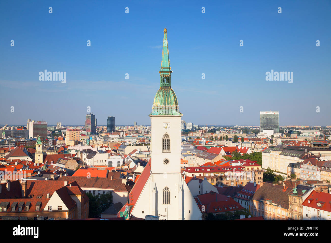 Blick auf St.-Martins Dom und Stadt Skyline, Bratislava, Slowakei Stockfoto