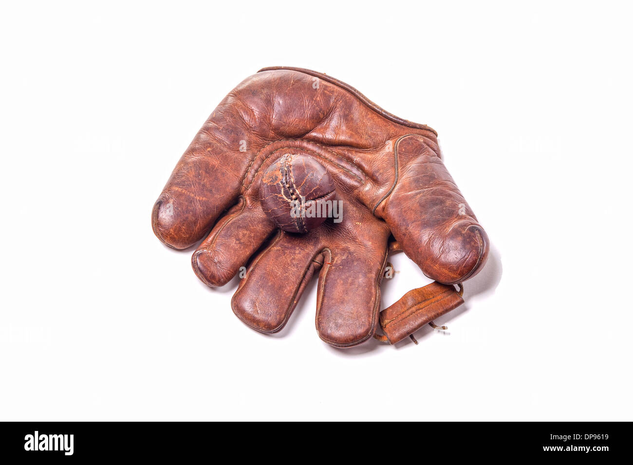 Vintage Leder Baseballhandschuh mit ball Stockfoto