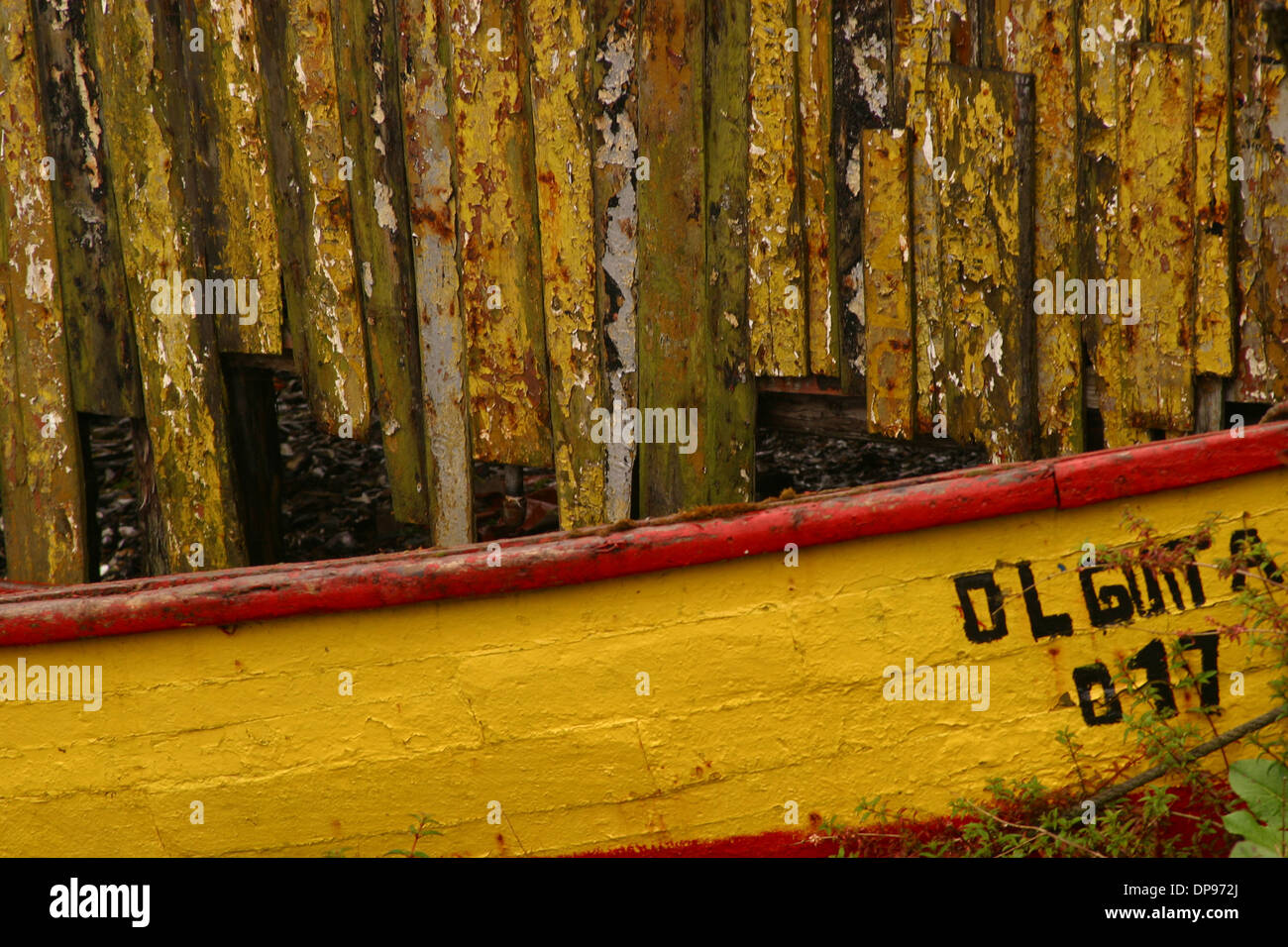 Charme & bunte Zeichen sind bei den kleinen und bescheidenen Angeln Dorf Puerto Eden, Südchile allgegenwärtig Stockfoto