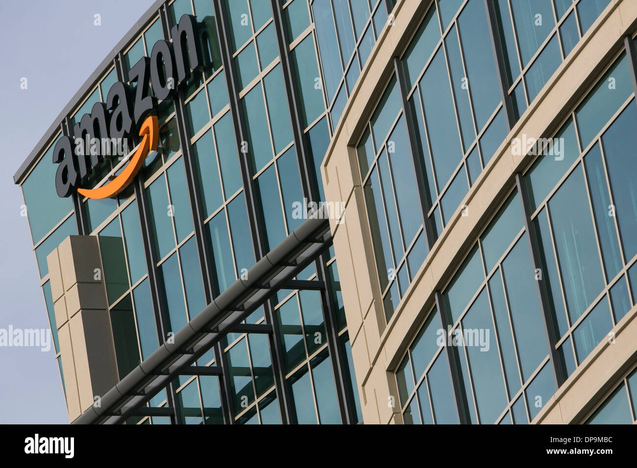 Amazon office -Fotos und -Bildmaterial in hoher Auflösung – Alamy