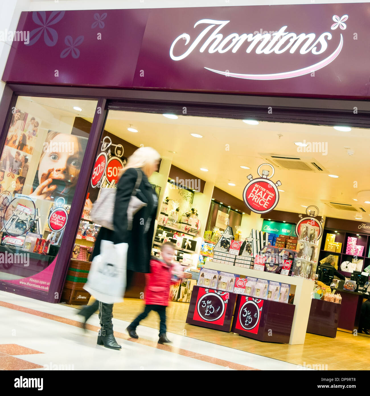 Thorntons Schokolade Shop bei Merry Hill, UK. Stockfoto