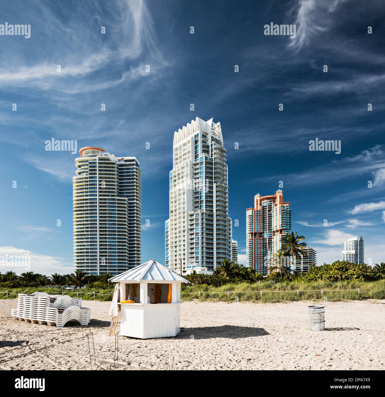 Miami Beach Hochhaus Wohnungen Stockfoto