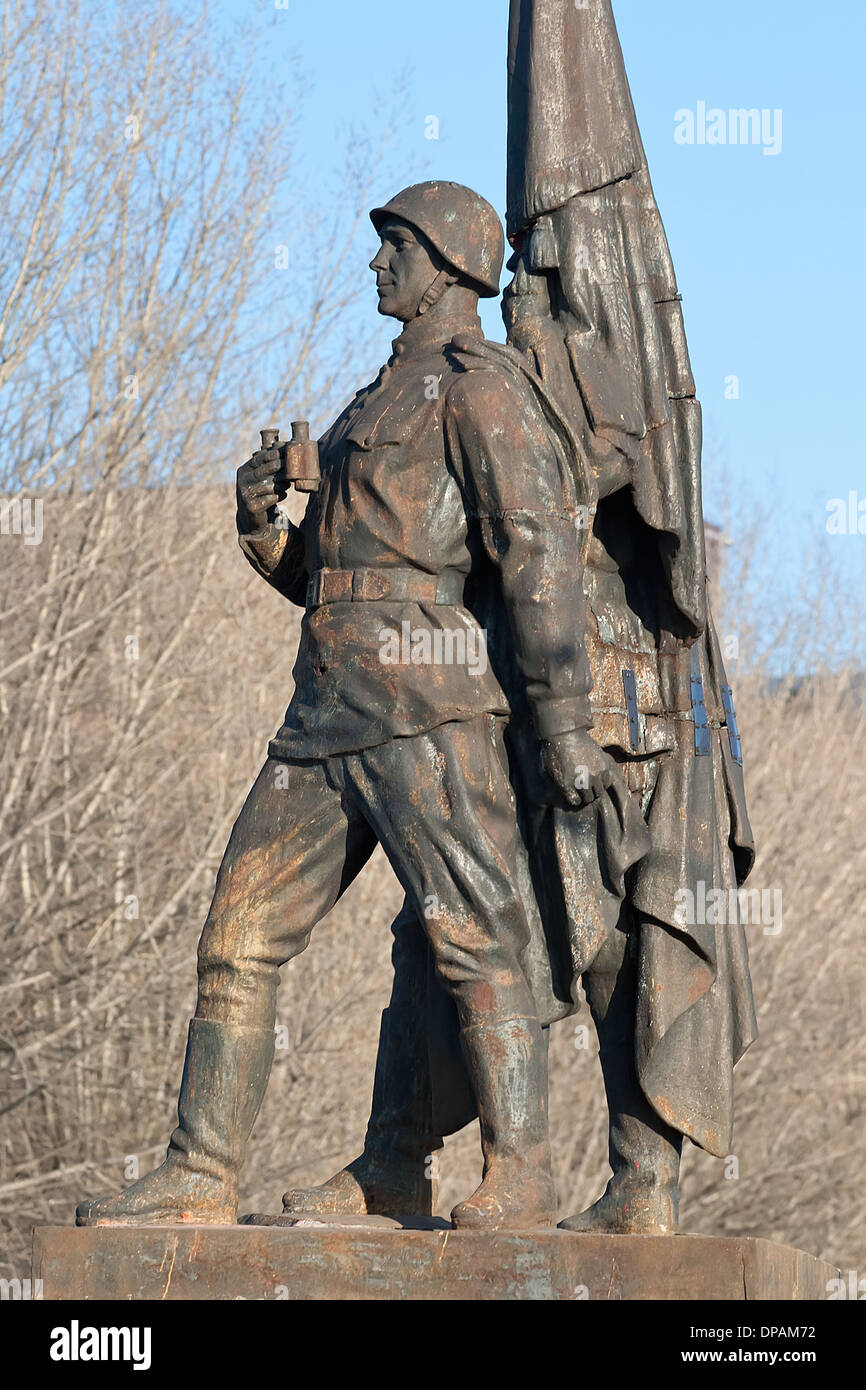 Skulptur von der sowjetischen Soldaten auf die Grüne Brücke. Vilnius. Litauen. Stockfoto