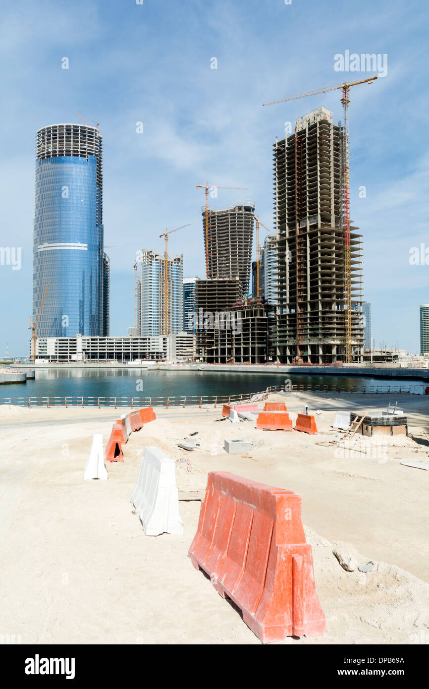 Viele Büro und Wohnung Hochhäuser im Bau für die neue Stadt der Lichter am neuen CBD Al Reem Island in Abu Dhabi Vereinigte Arabische Emirate Stockfoto