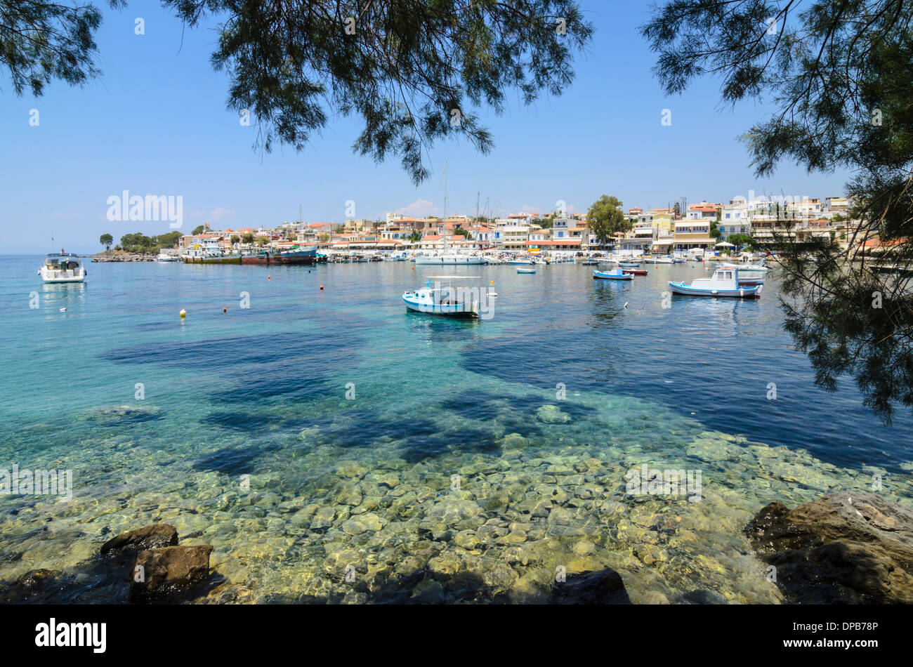 Hübsche Stadt von Perdika, Aegina Insel, Griechenland Stockfoto, Bild