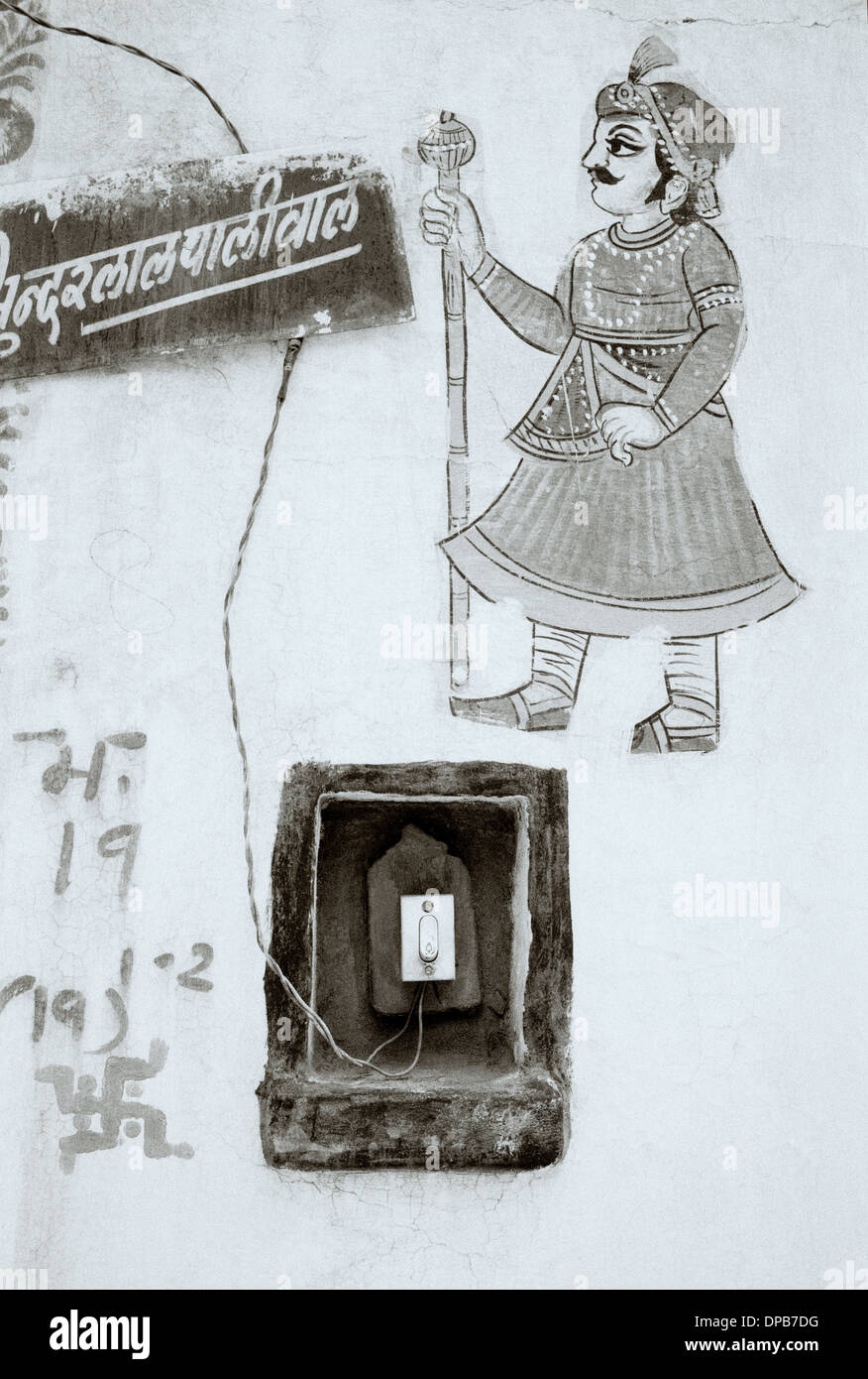 Lichtschalter und Kunst in Udaipur in Rajasthan in Indien in Südasien. Rajput Street Szene Mann indische Kultur Geschichte Rajasthani Fernweh Eskapismus Stockfoto