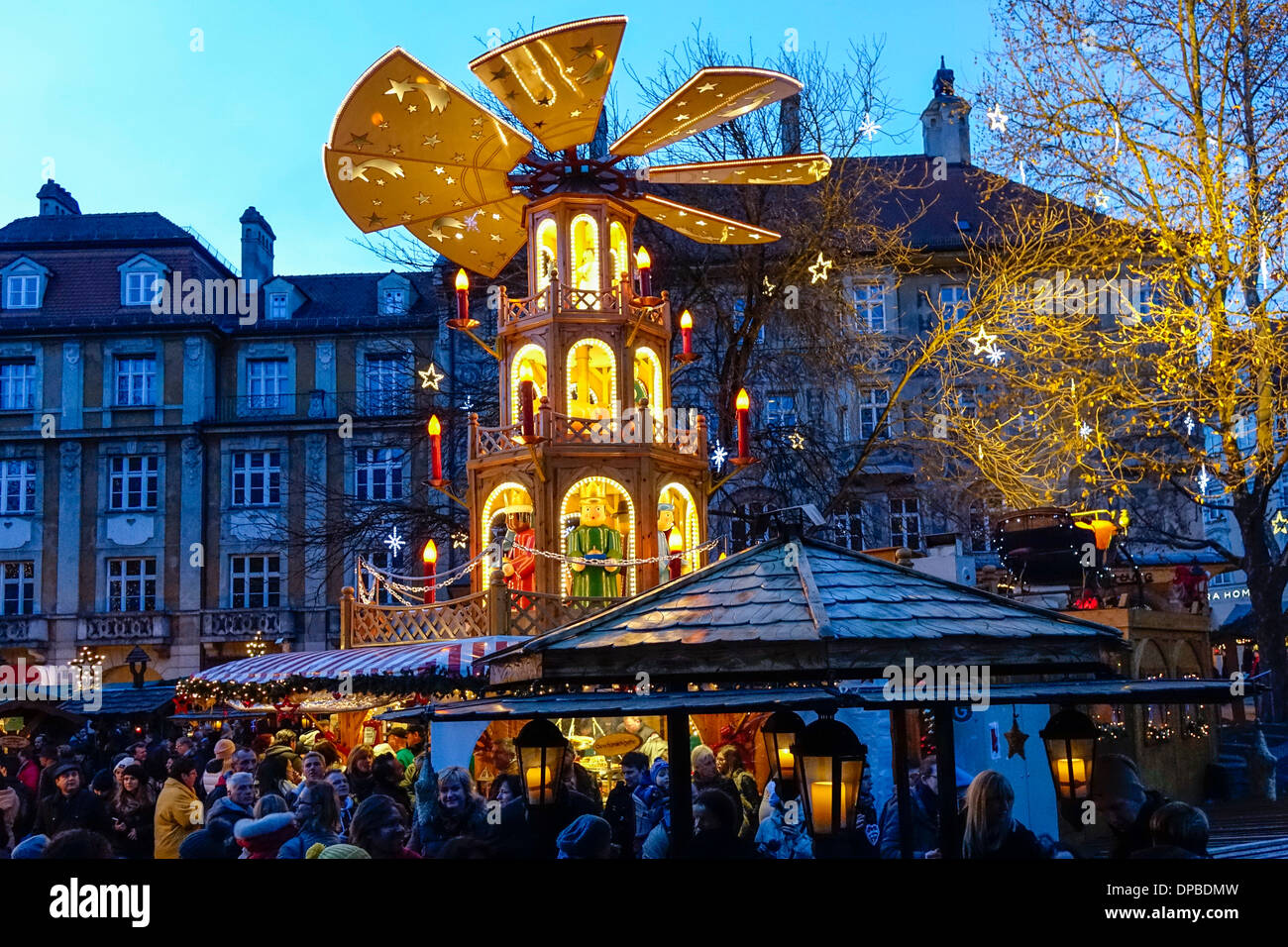 Weihnachtsmarkt in München, Bayern, Deutschland Stockfoto