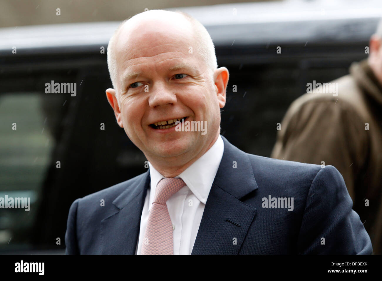 Außenminister William Hague ankommt, Royal United Services Institute (RUSI) vor seiner jährlichen Anti-Terror-Lebkuchen Stockfoto