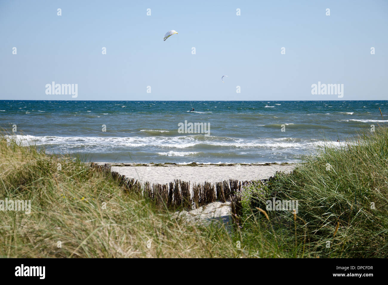 Surfen Sie an der Ostsee Stockfoto