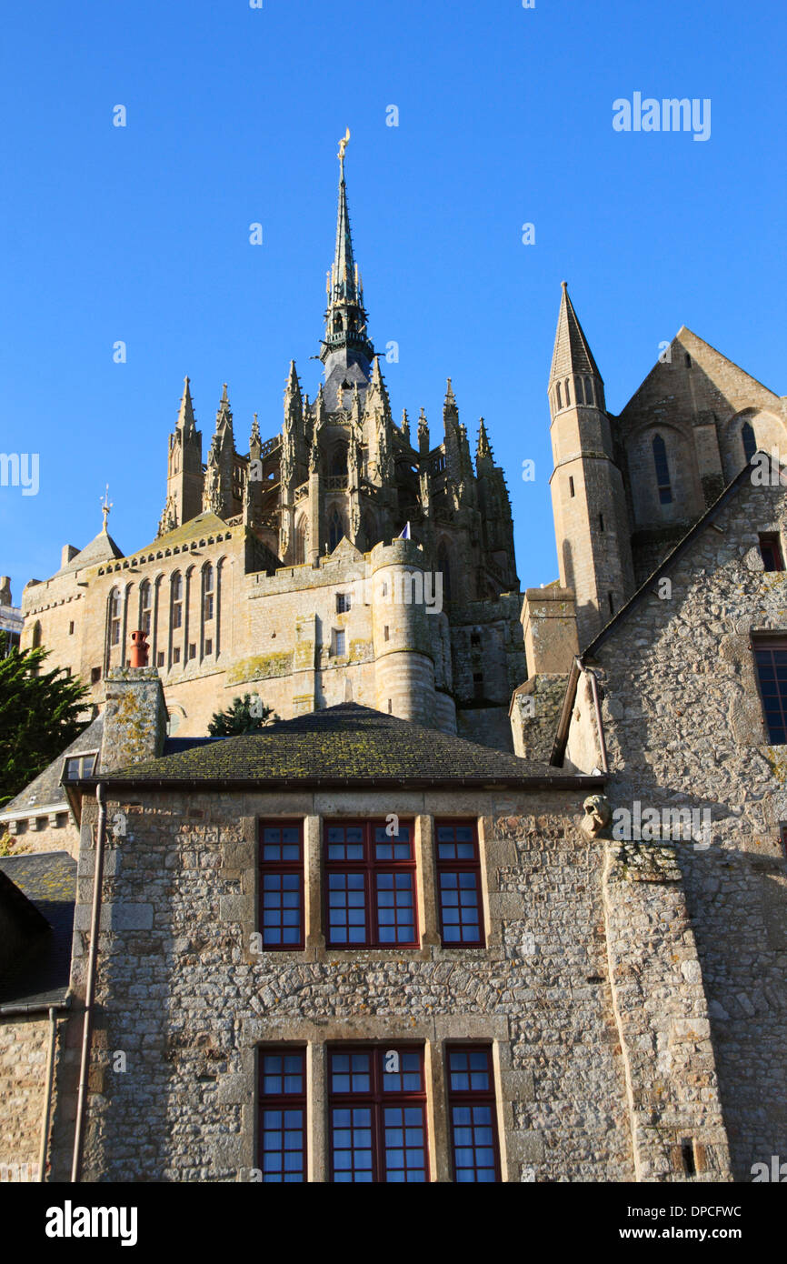 Gebäude am Mont-Saint-Michel in der Normandie, Frankreich Stockfoto