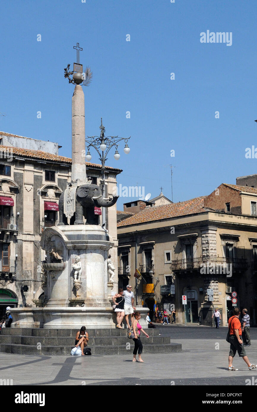 Der Elefant Brunnen der Stadt-Symbol an der Piazza Duomo Catania Sizilien Stockfoto
