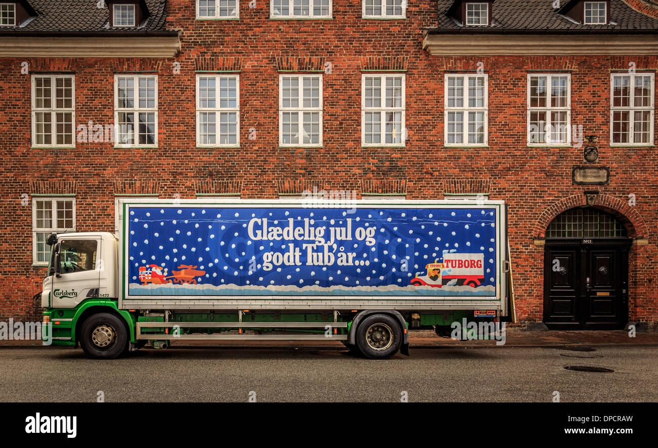 Tuborg-Verteiler-Lkw mit Tuborg Weihnachts brauen, Kopenhagen, Dänemark Stockfoto