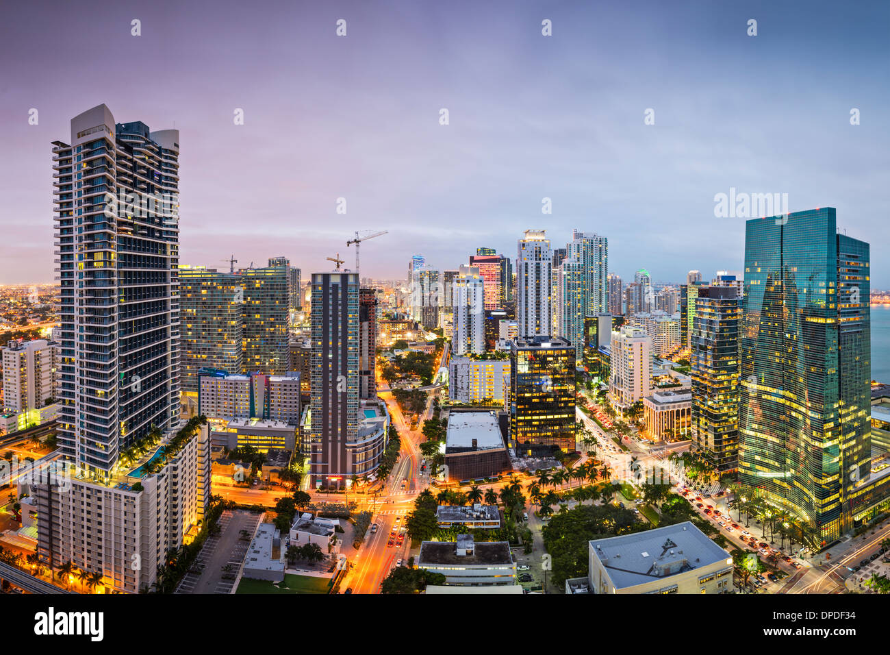 Miami, Florida, USA Innenstadt Nightt Antenne Stadtbild bei Nacht. Stockfoto