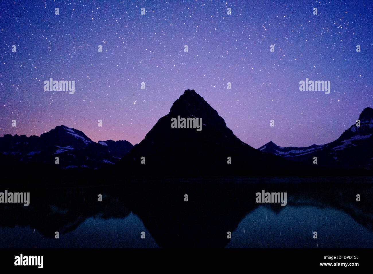 Swiftcurrent Lake und Mt Grinnell, Glacier National Park, Montana, USA Stockfoto